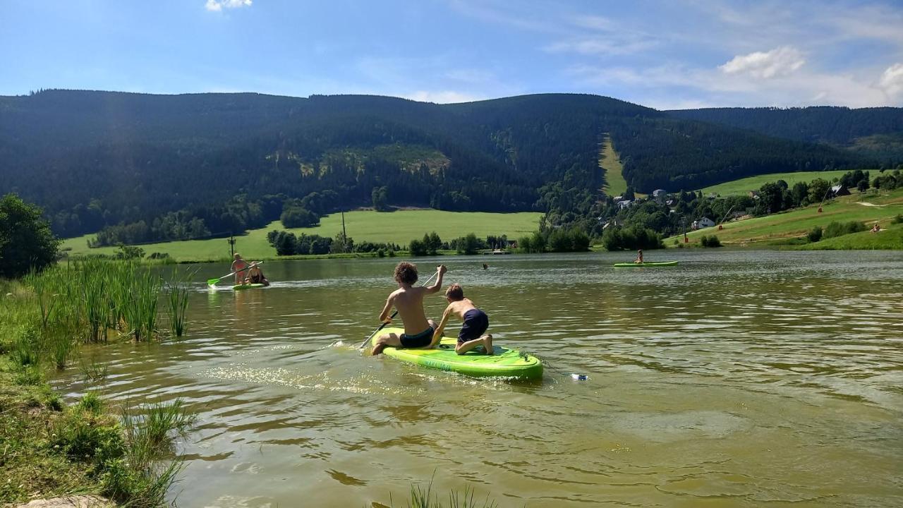 Penzion U školy Staré Město Exteriér fotografie