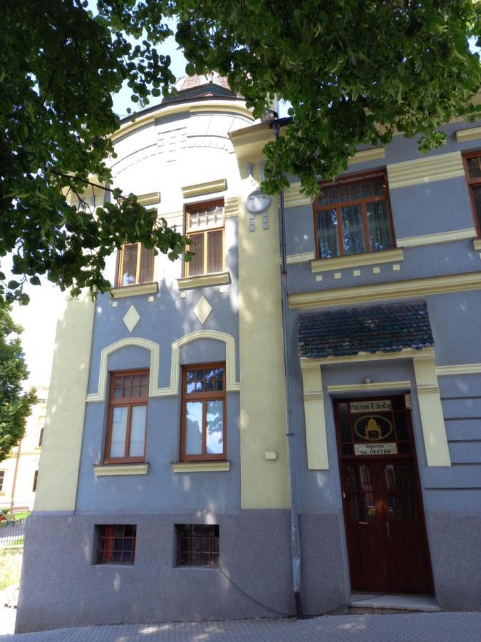 Penzion U školy Staré Město Exteriér fotografie