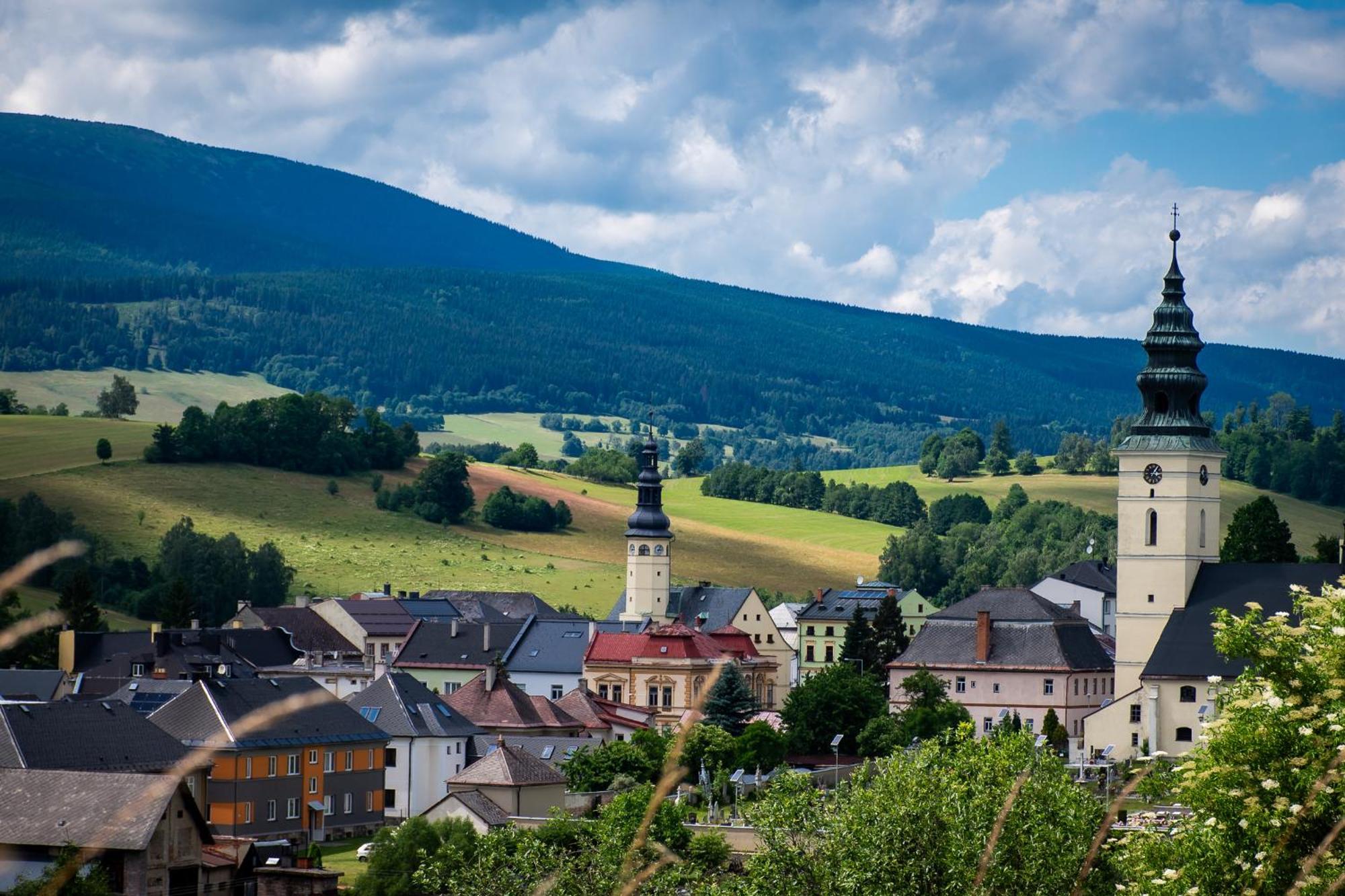 Penzion U školy Staré Město Exteriér fotografie